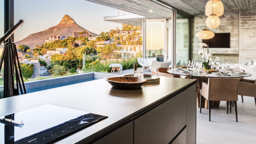Castle Peak Villa, Camps Bay, Cape Town