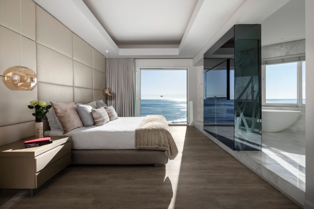 Sea Point Penthouse, Sea Point, Cape Town