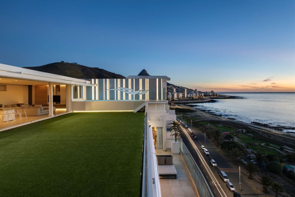 Sea Point Penthouse, Sea Point, Cape Town