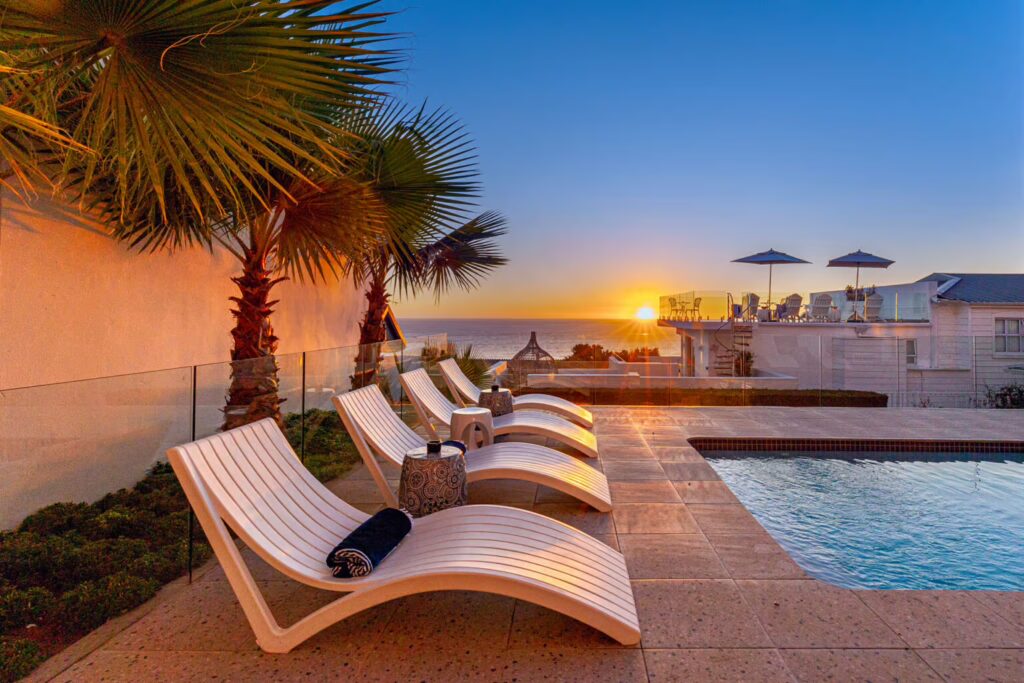 Clifton Beachfront Duo Apartment, Clifton, Cape Town