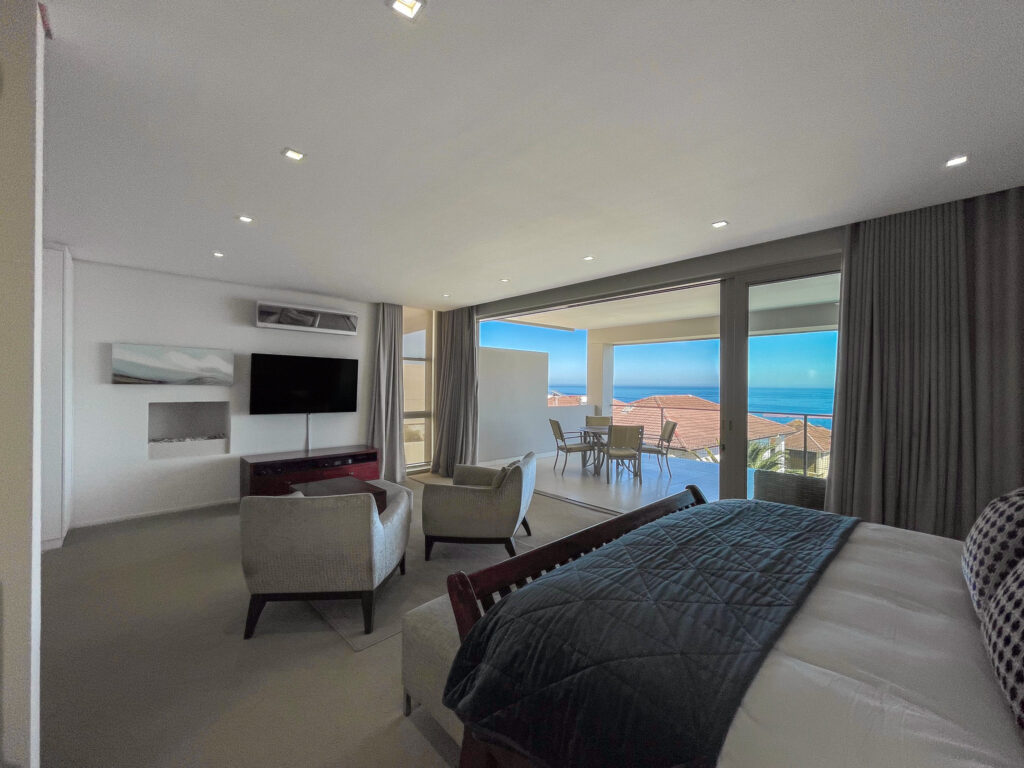 Sunset Vista, Camps Bay, Cape Town