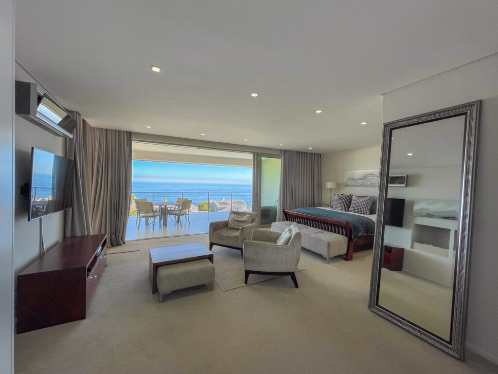 Sunset Vista, Camps Bay, Cape Town