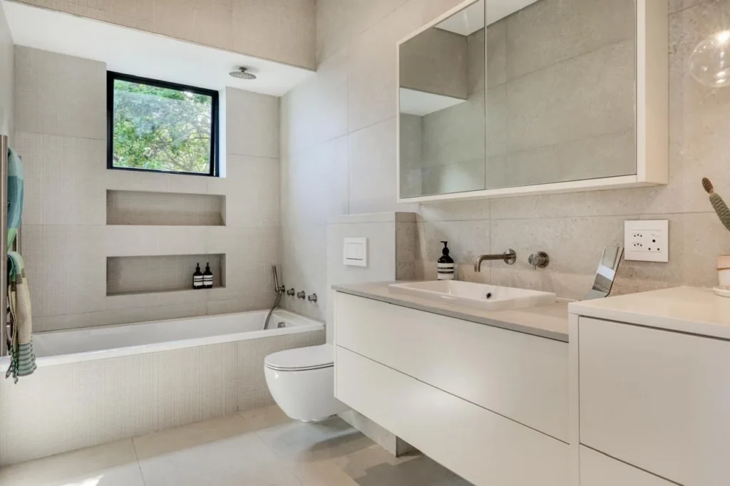 Sandstone House, Bakoven, Cape Town