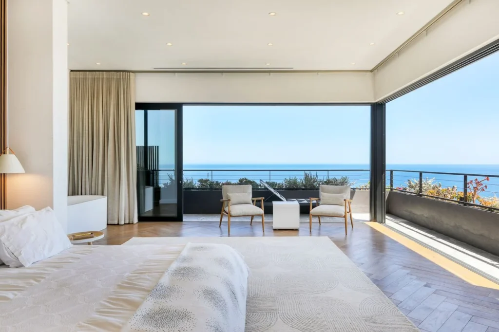 Sandstone House, Bakoven, Cape Town