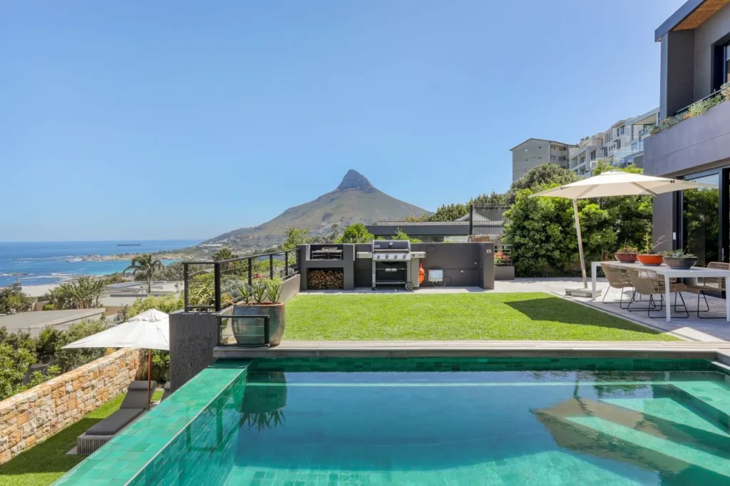 Sandstone House, Bakoven, Cape Town