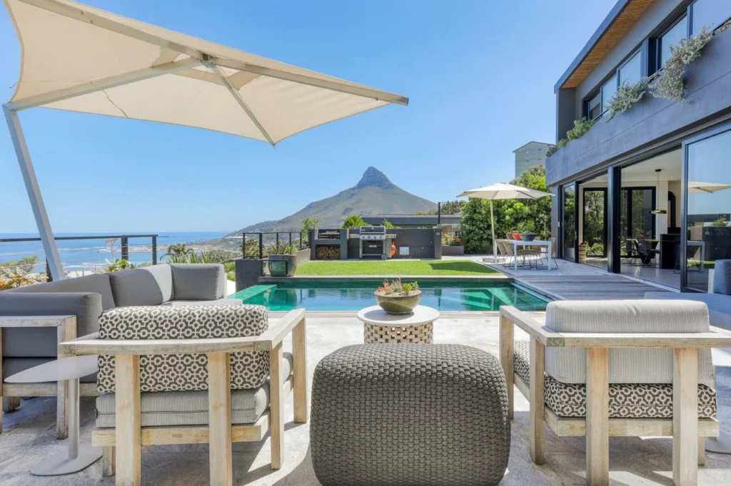 Sandstone House, Bakoven, Cape Town