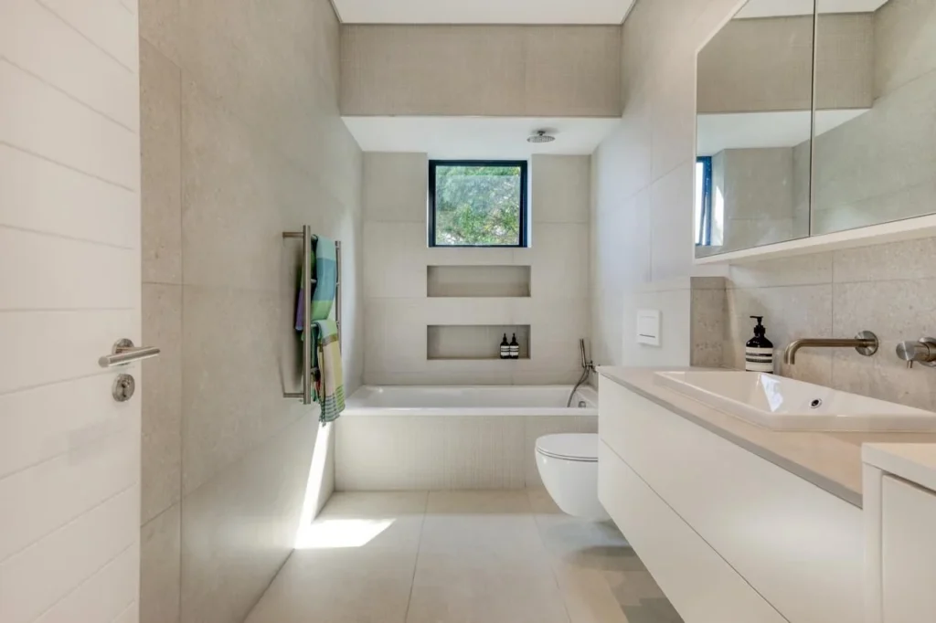 Sandstone House, Bakoven, Cape Town