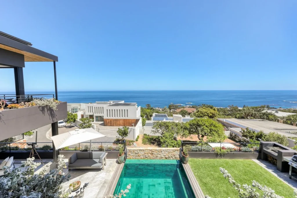 Sandstone House, Bakoven, Cape Town